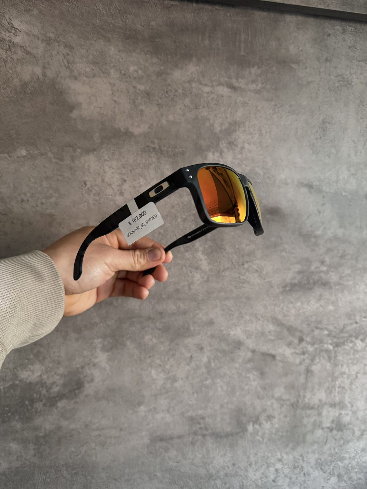 Oakley Holbrook OO9102 Negro/Rojo Espejado
