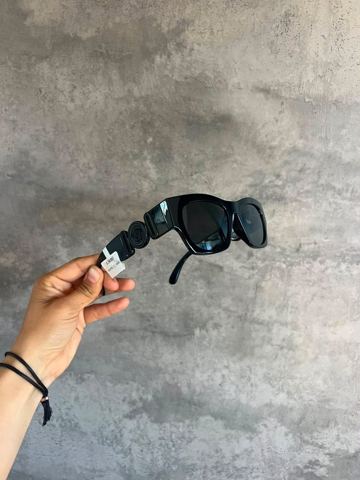 Versace VE4479U Negro con Medusa